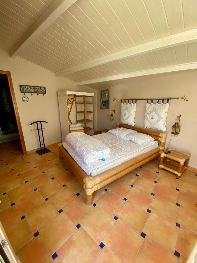 Chambre D'Hotes La Belgerie Saint-Michel-en-l'Herm Esterno foto